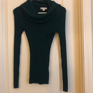 NWOT Macys Hunter Green Sweater Xs